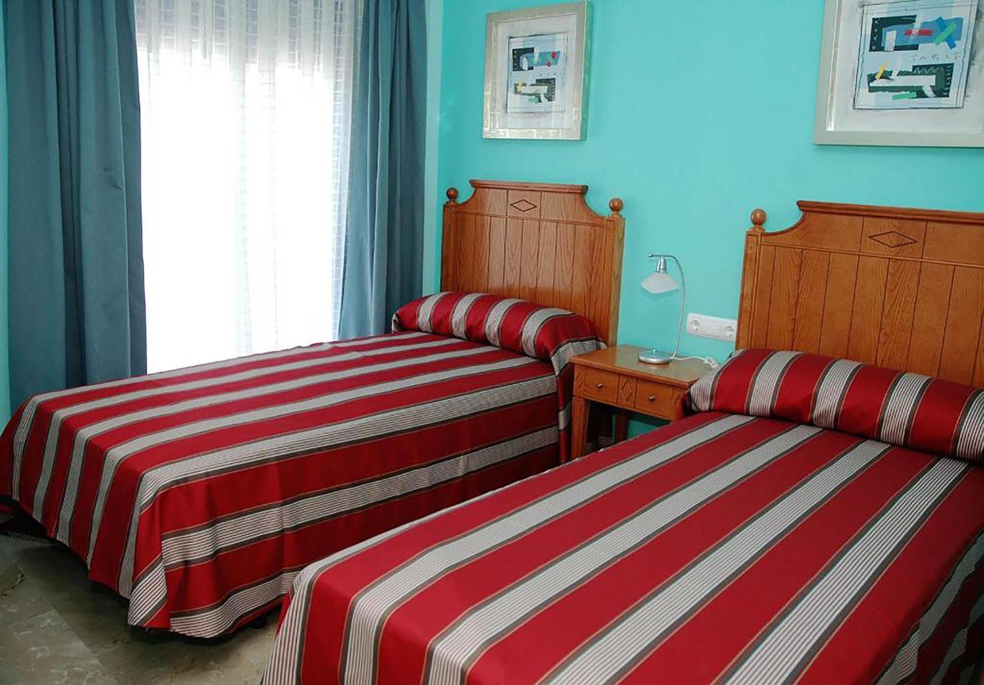Victoria Beach Apartments Calpe Bagian luar foto